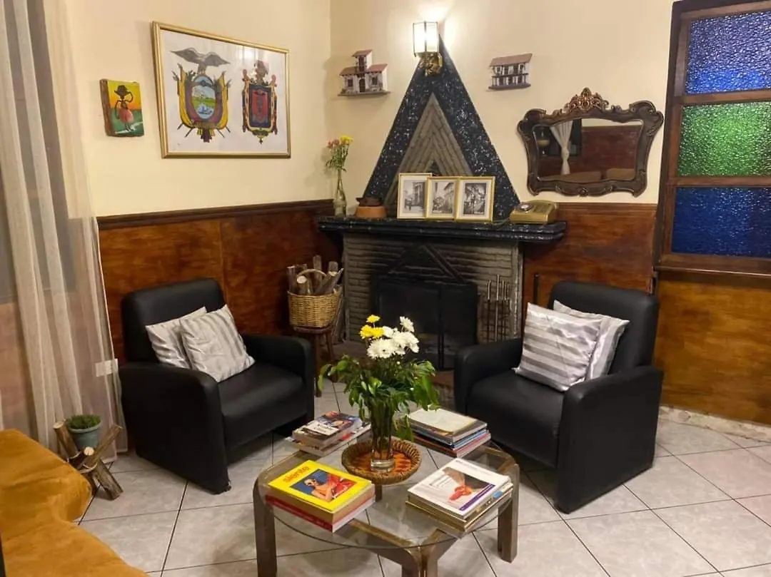Hotel Casa Franciscana Quito 3*,