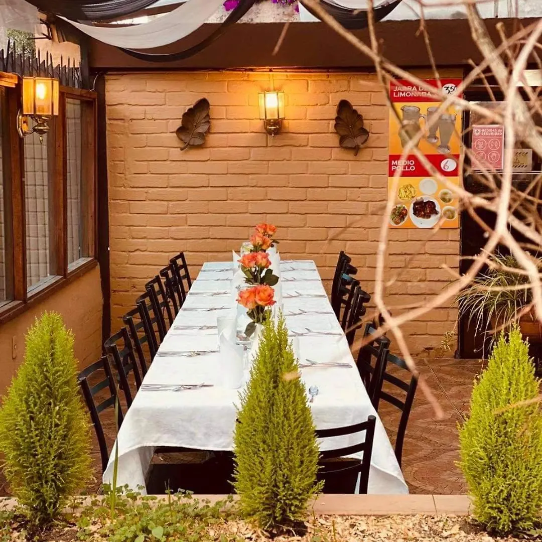 Hotel Casa Franciscana Quito