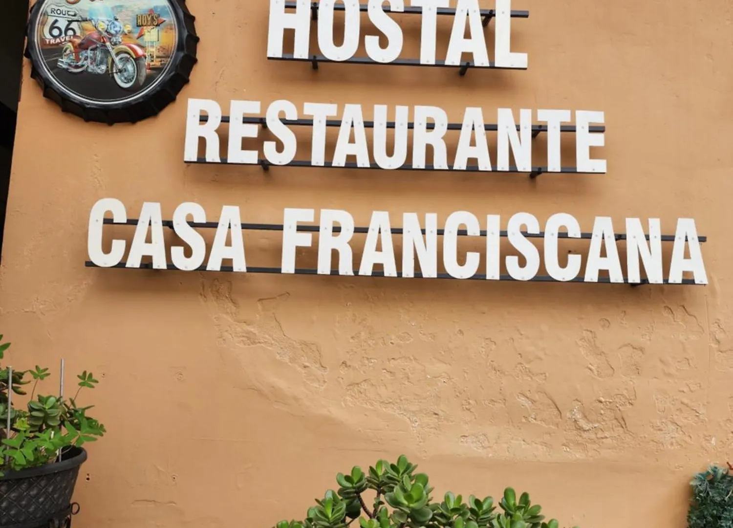 Hotel Casa Franciscana Quito
