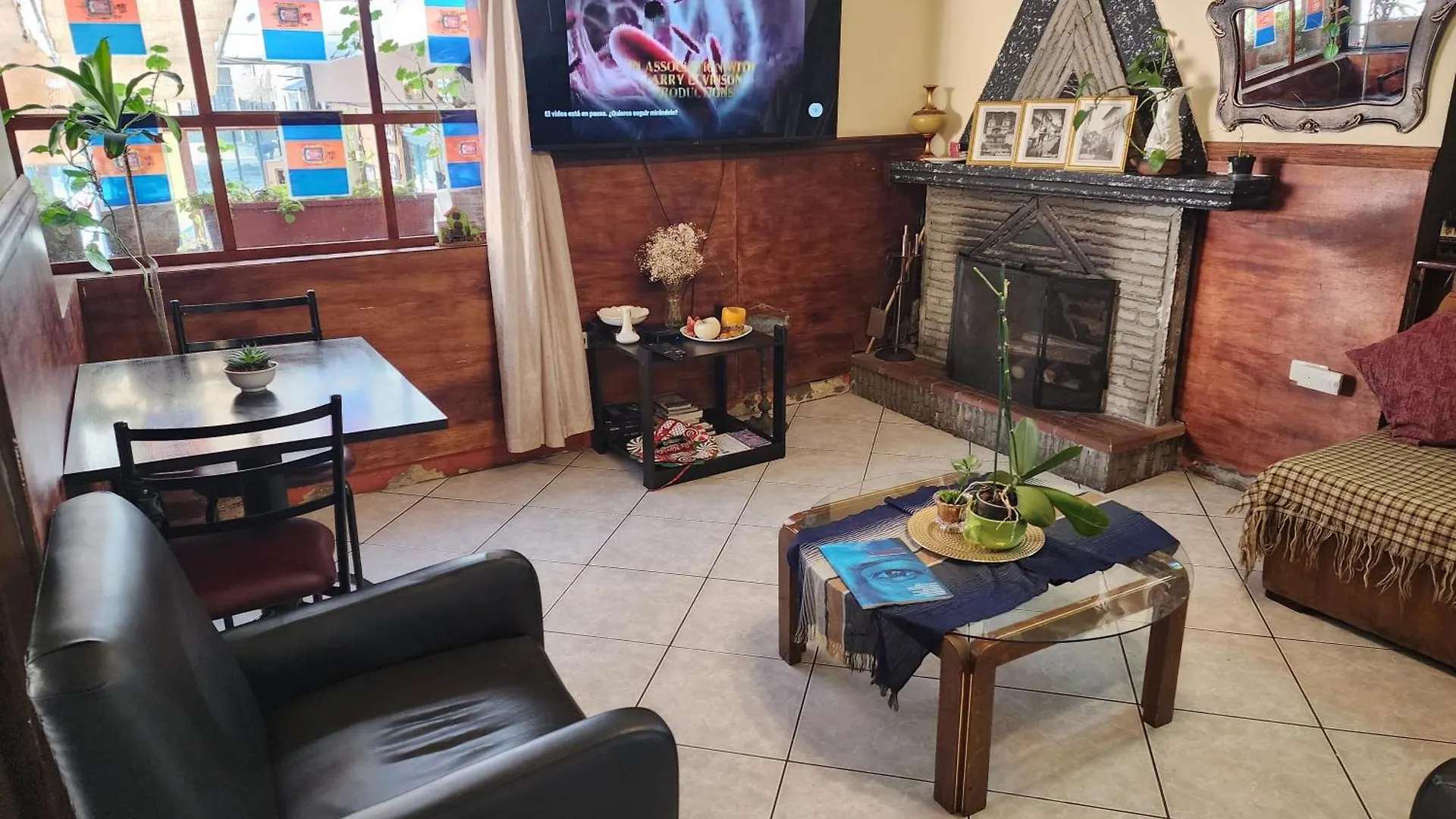 ***  Hotel Casa Franciscana Quito Ecuador